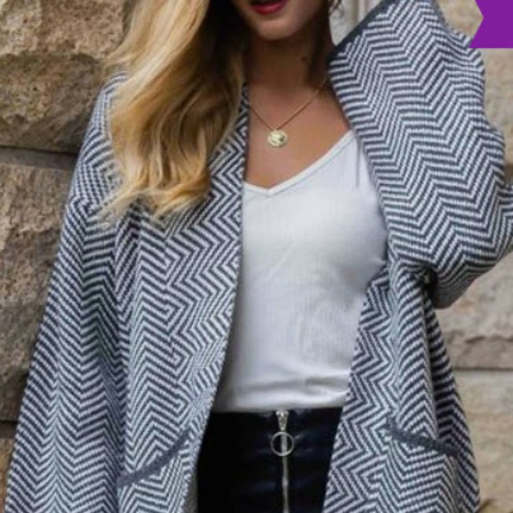 Romantichut Black Chevron Open Trench Coat (L) NWT